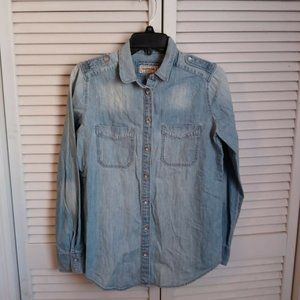 Express Womens Shirt Size Small Denim Boyfriend Fit Blue Button Front
